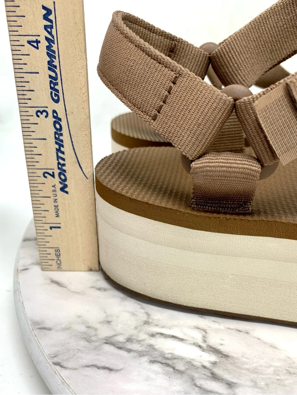 Teva Flatform Universal Adjustable Brown Sandals 10 Gorpcore Sporty Athleisure